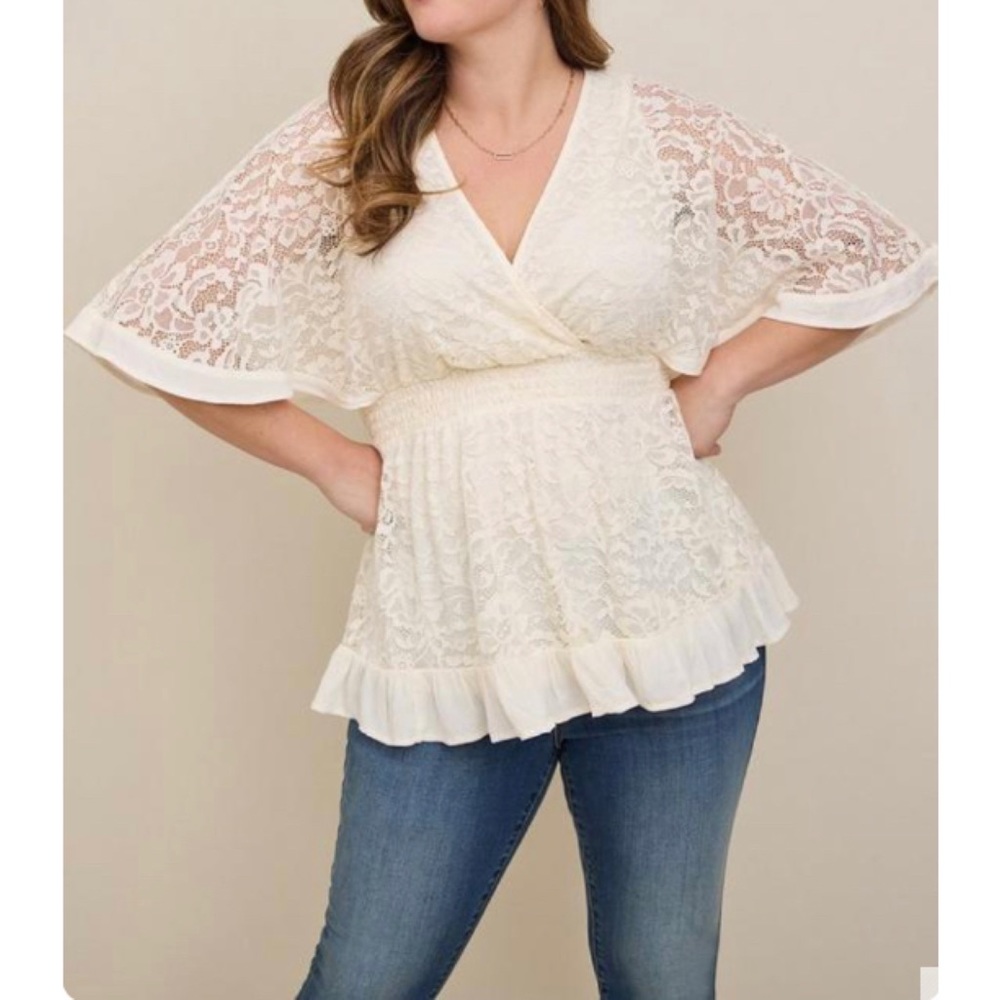 🆕 Stretch Lace Surplice Dolman Sleeve Top Blouse 2 2X 18 20 NWT Torrid New!